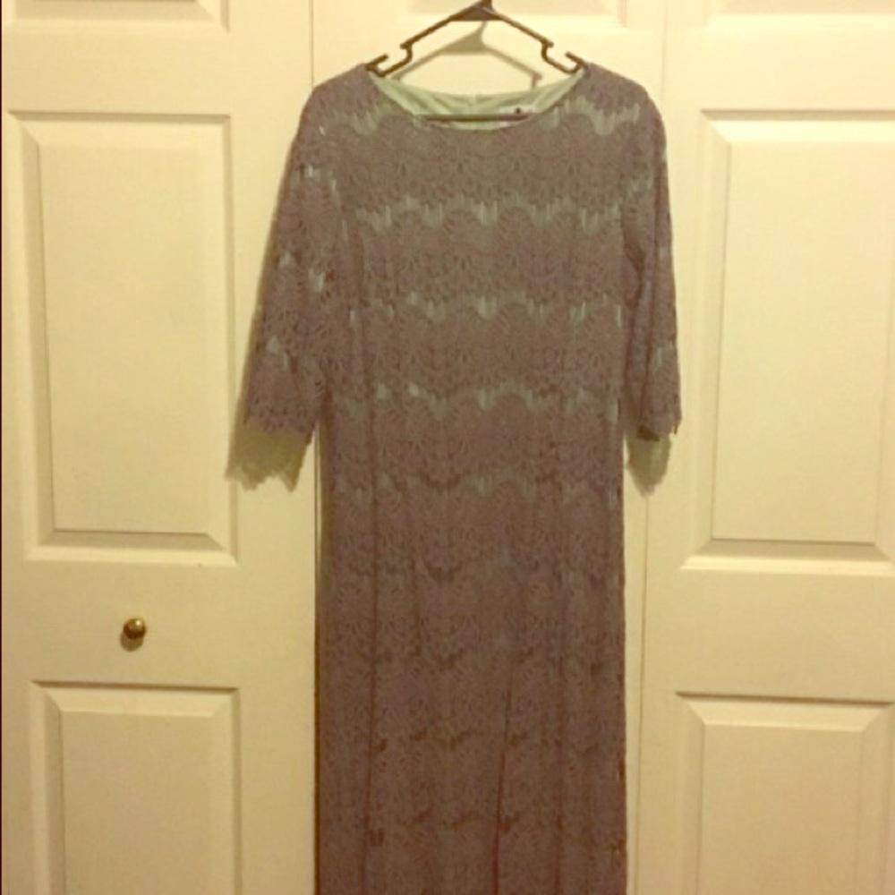 Dainty Jewell’s dress